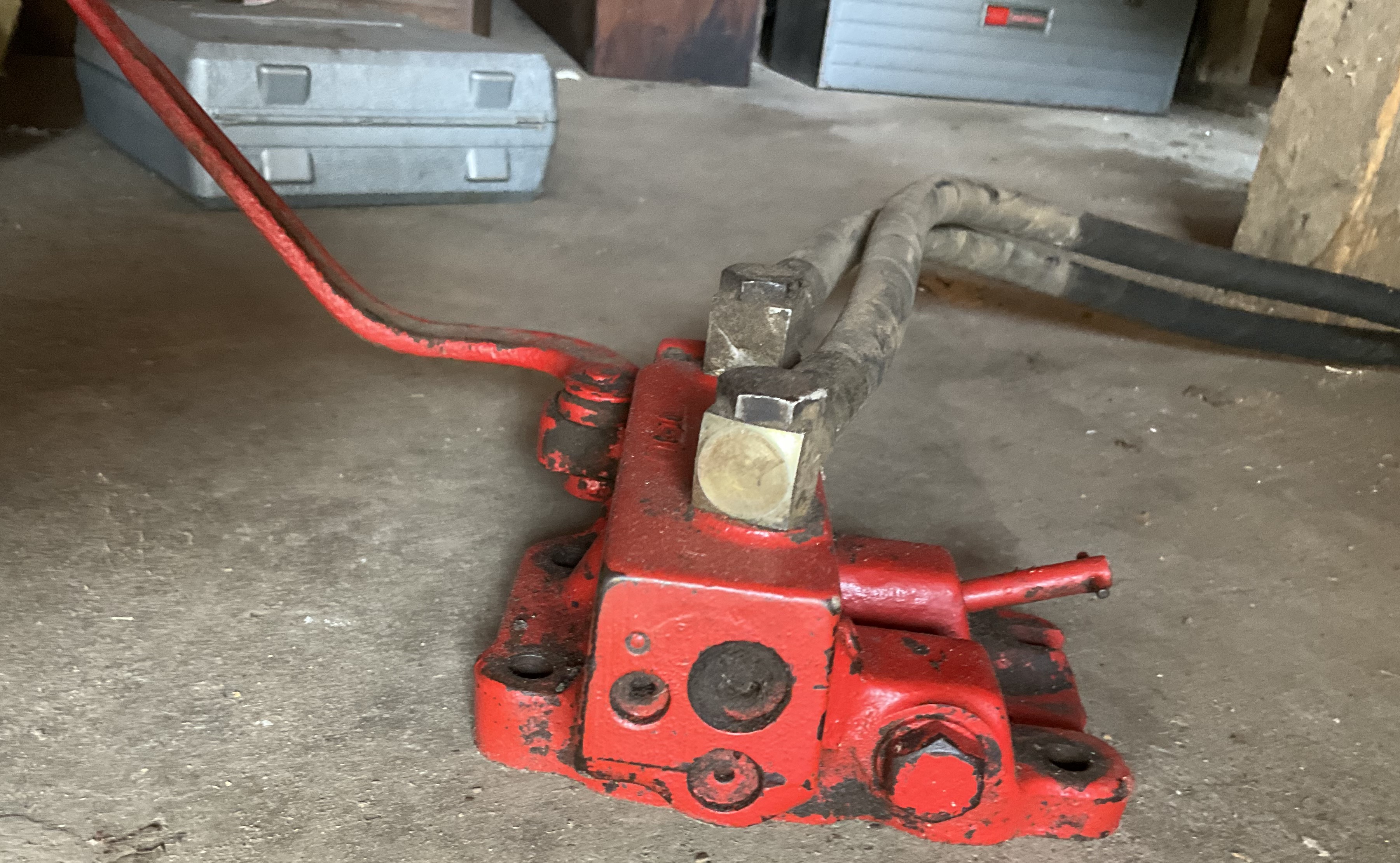 For Sale Ford 311805 Remote Hydraulics Valve